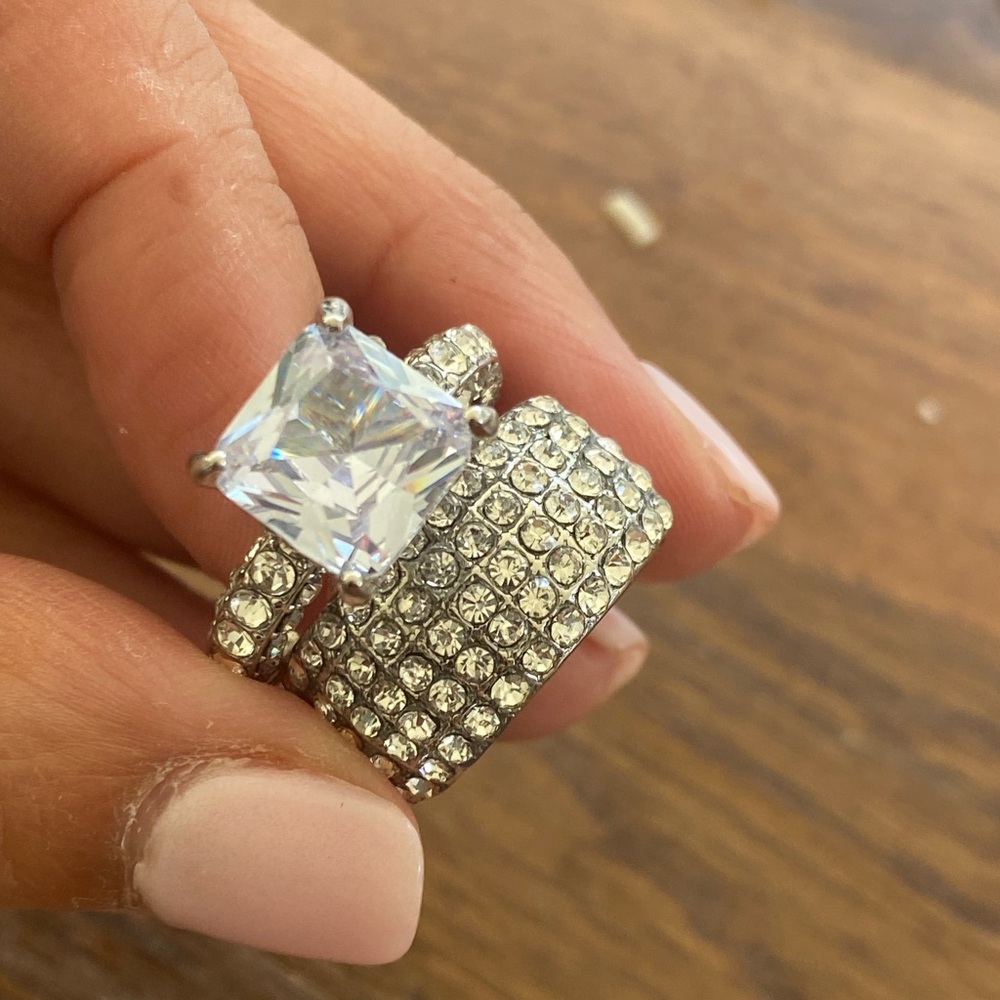 Two New Silver tone cocktail rings in size 7 bundles